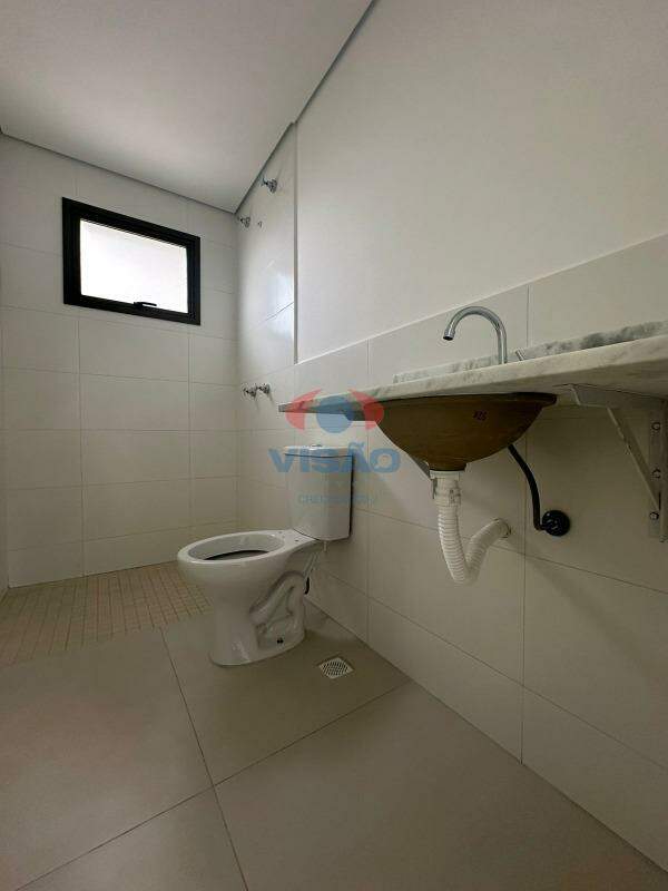 Apartamento para aluguel no Jardim Santiago: 