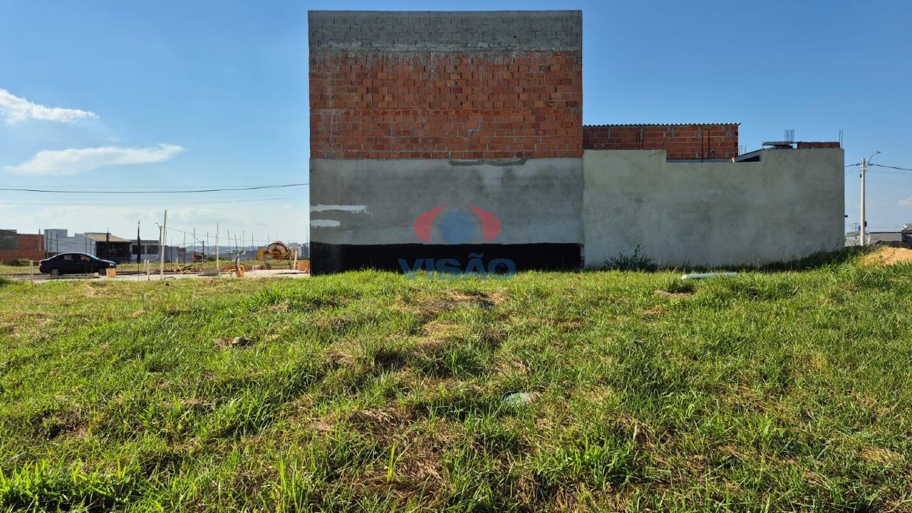 Terreno à venda no Jardim Bom Sucesso: 