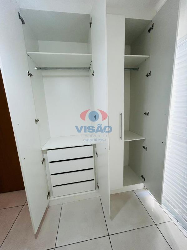 Casa em condomínio à venda no Chácara Belvedere: 