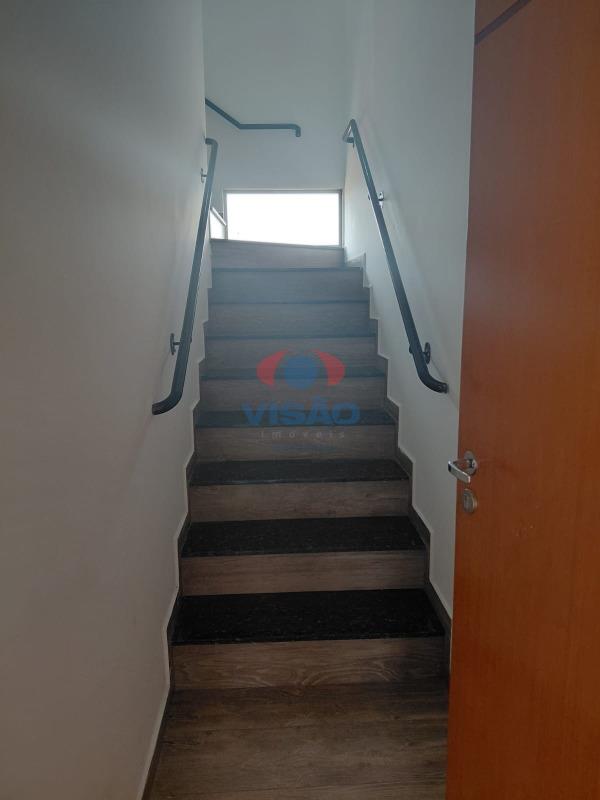 Casa - Sobrado à venda no Jardim Morada do Sol: 