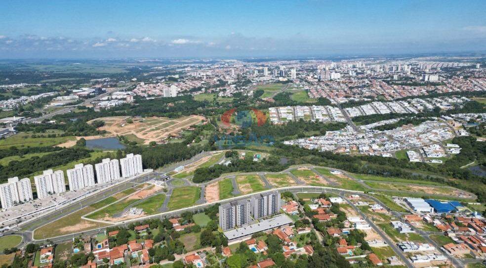 Apartamento à venda no Chácara Alvorada: 