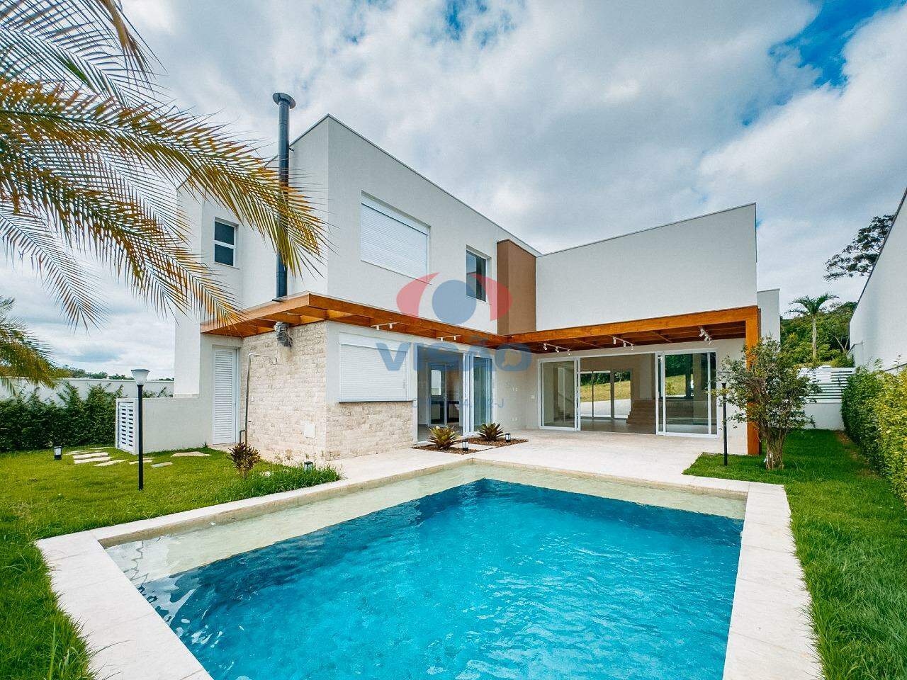 Casa em condomínio à venda no Jardim Santa Rita: 