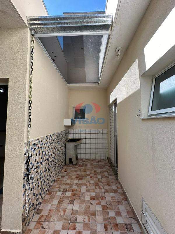 Casa para aluguel no Jardim Turim: