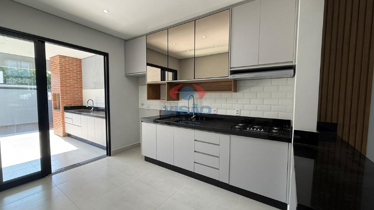 Casa em condomínio à venda no Jardim Mantova: COZINHA