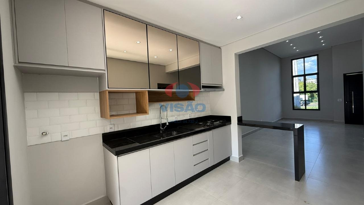 Casa em condomínio à venda no Jardim Mantova: COZINHA