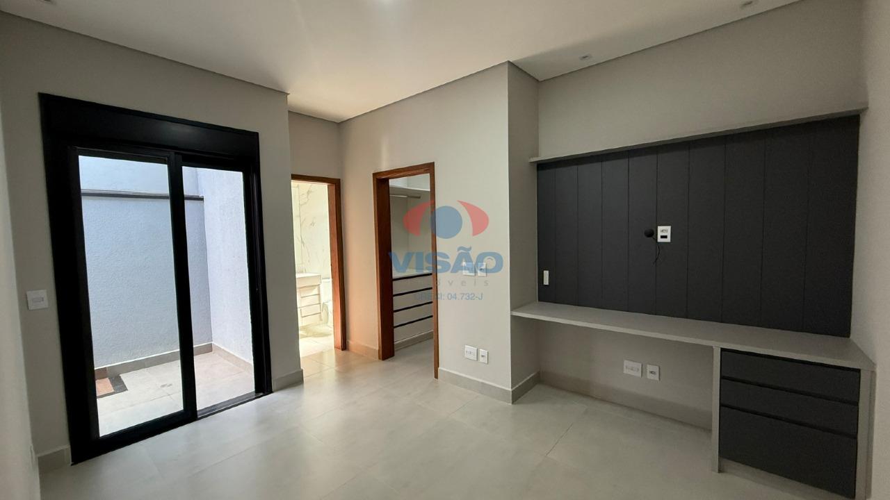 Casa em condomínio à venda no Jardim Mantova: SUÍTE