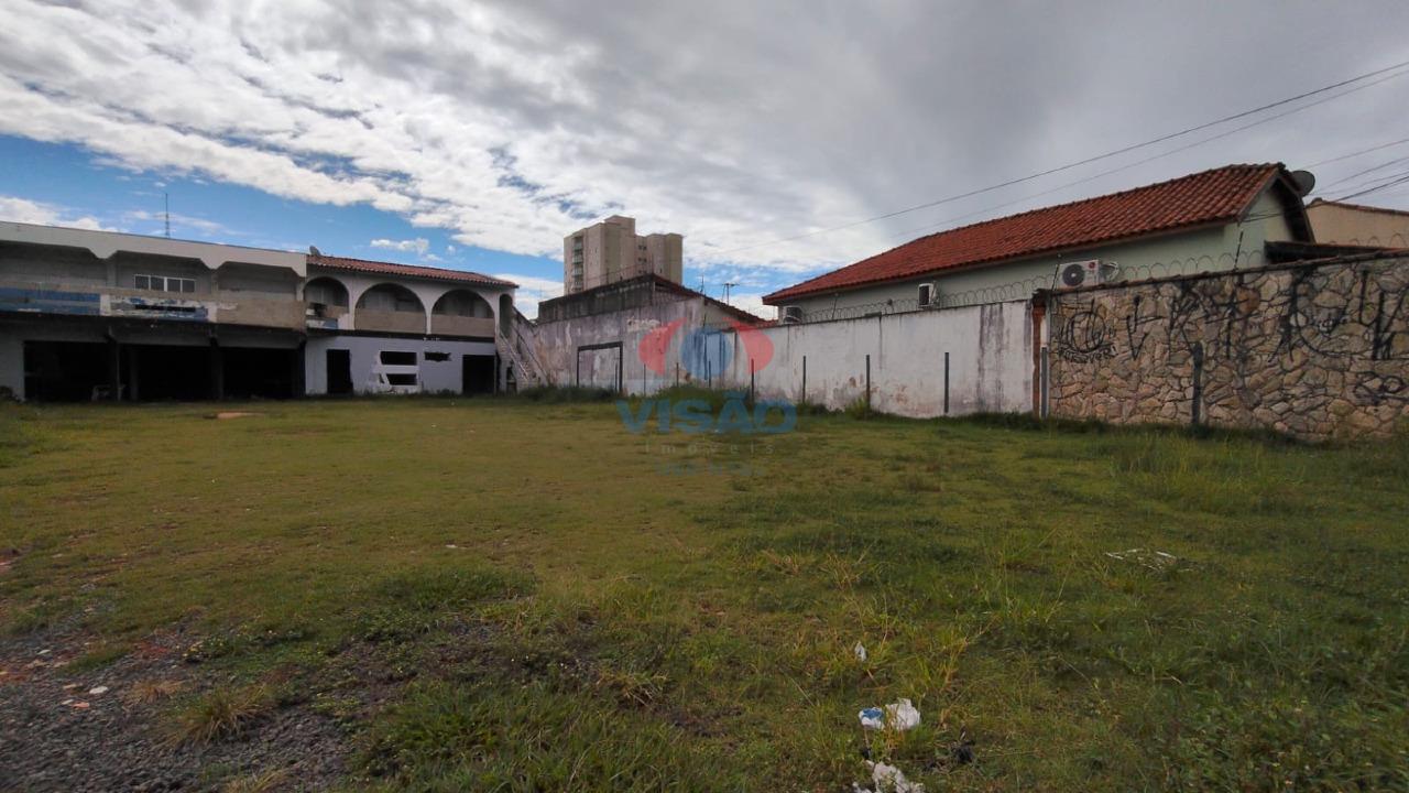 Terreno à venda no Centro: 