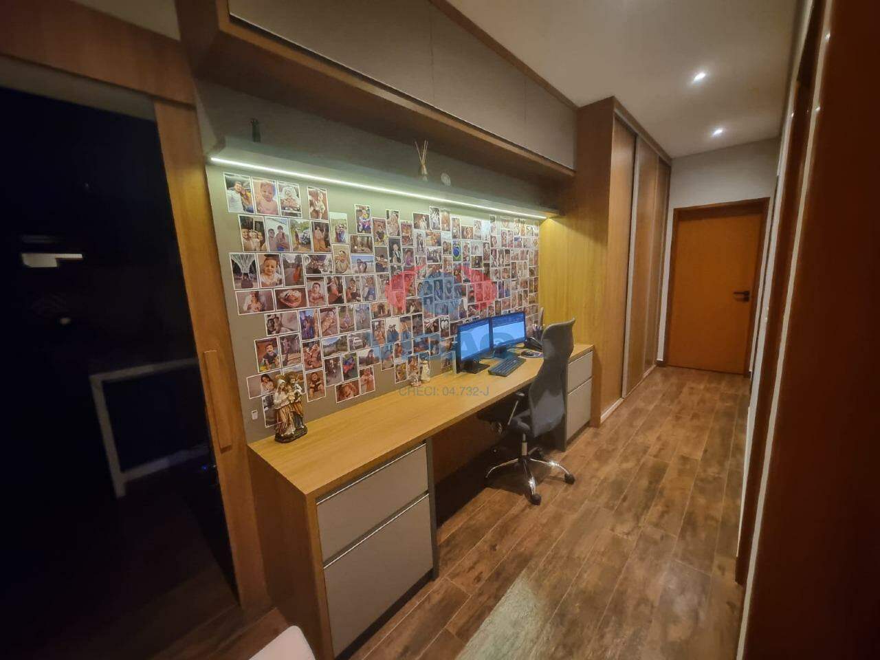 Casa em condomínio à venda no Jardim Residencial Alto de Itaici: 
