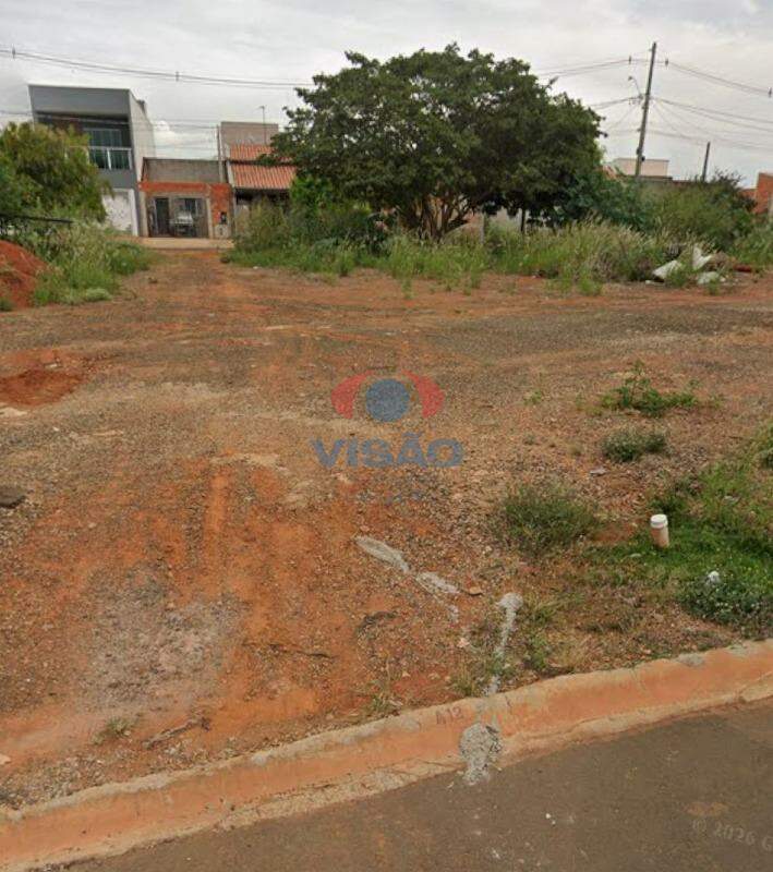 Terreno à venda no Loteamento Lírios dos Vales (Cardeal):