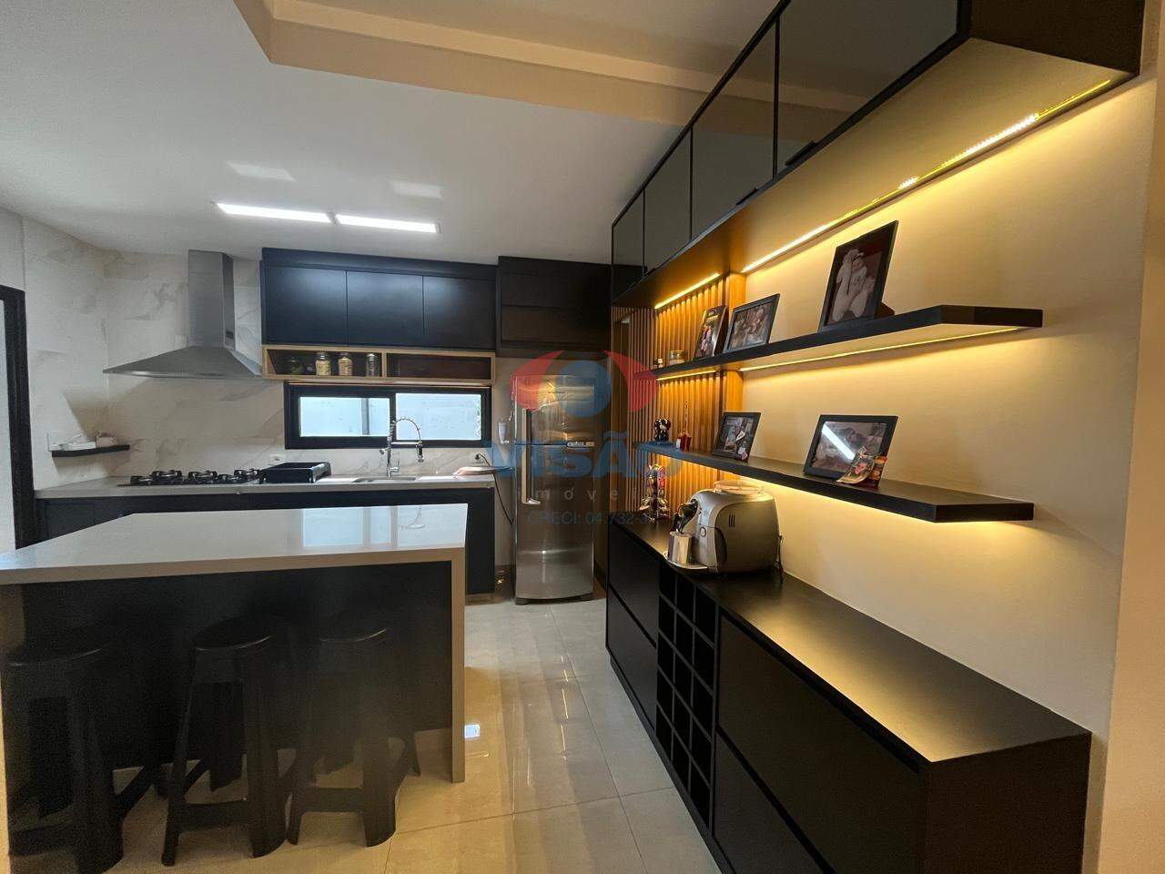 Casa em condomínio à venda no Jardim Residencial Viena: