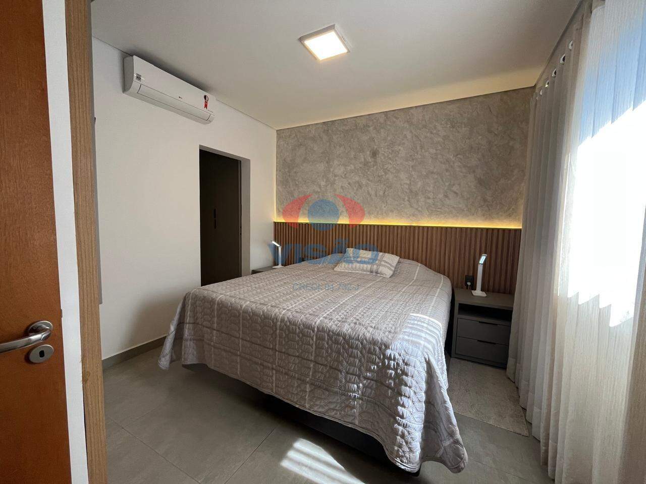 Casa em condomínio à venda no Jardim Residencial Viena: