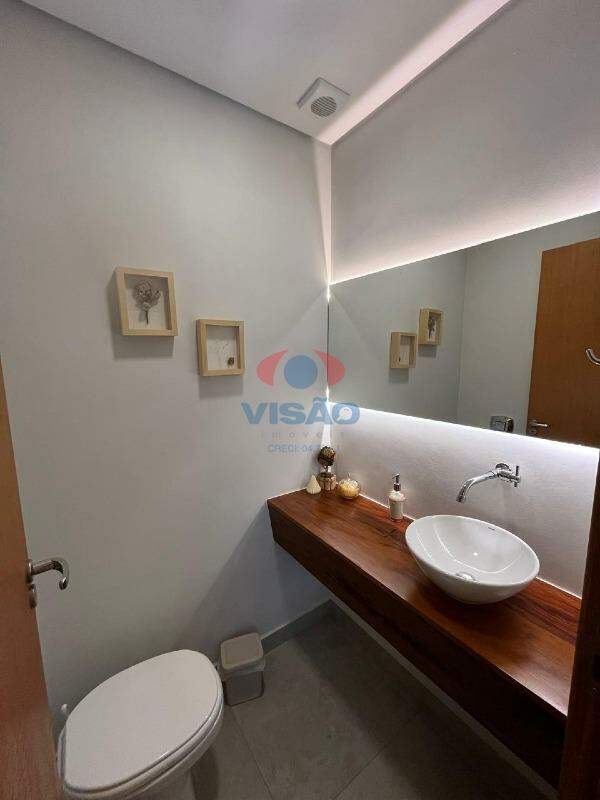 Casa em condomínio à venda no Jardim Residencial Viena: