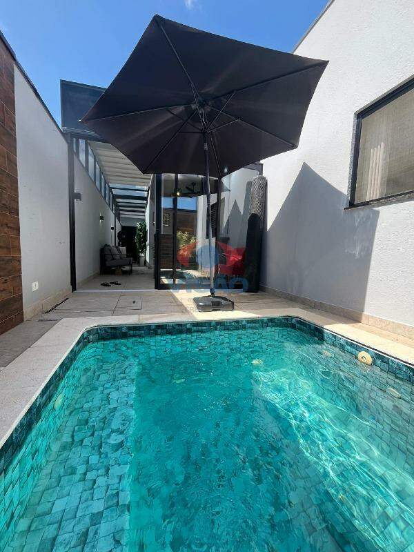 Casa em condomínio à venda no Jardim Residencial Viena: