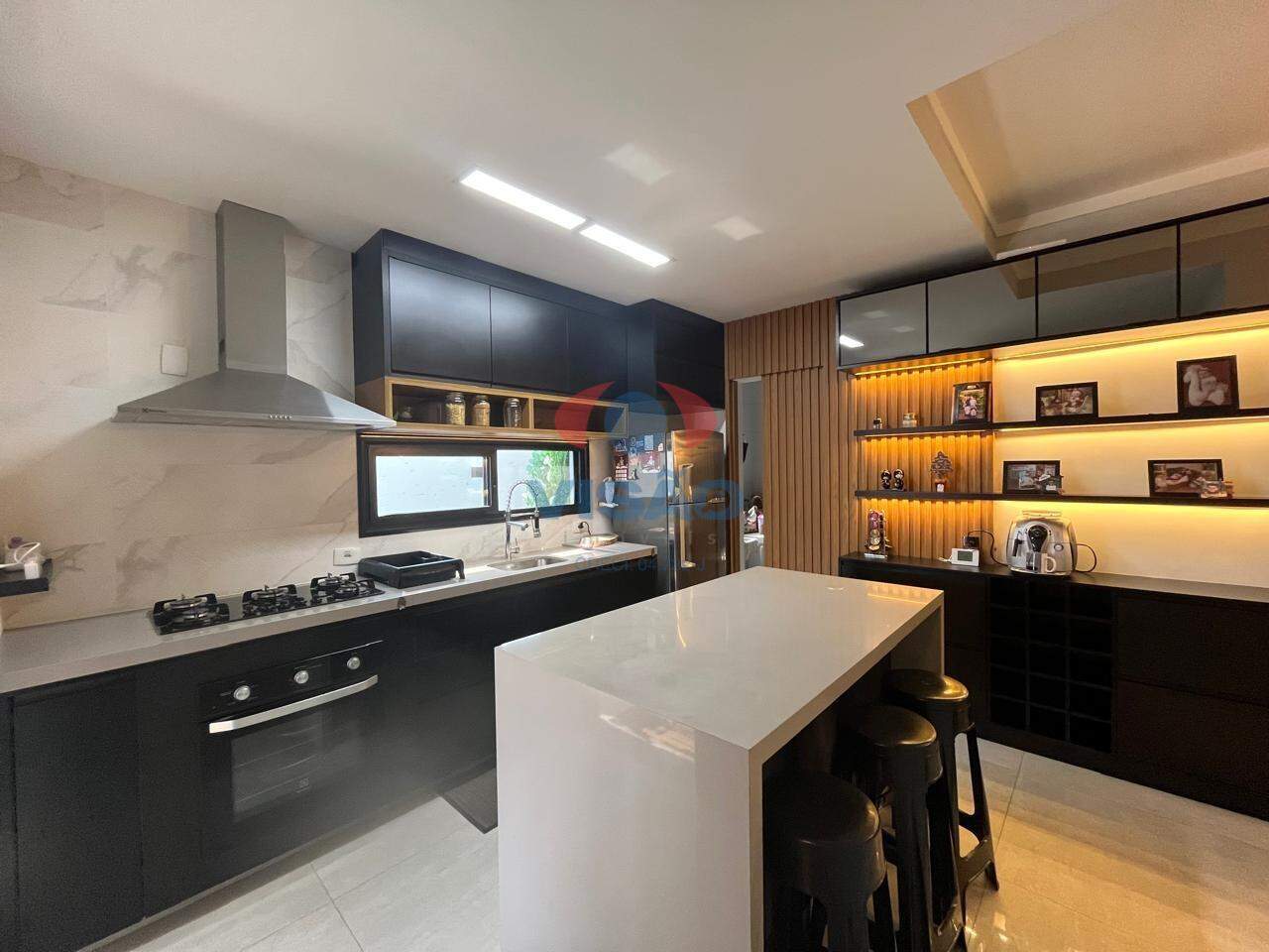 Casa em condomínio à venda no Jardim Residencial Viena: