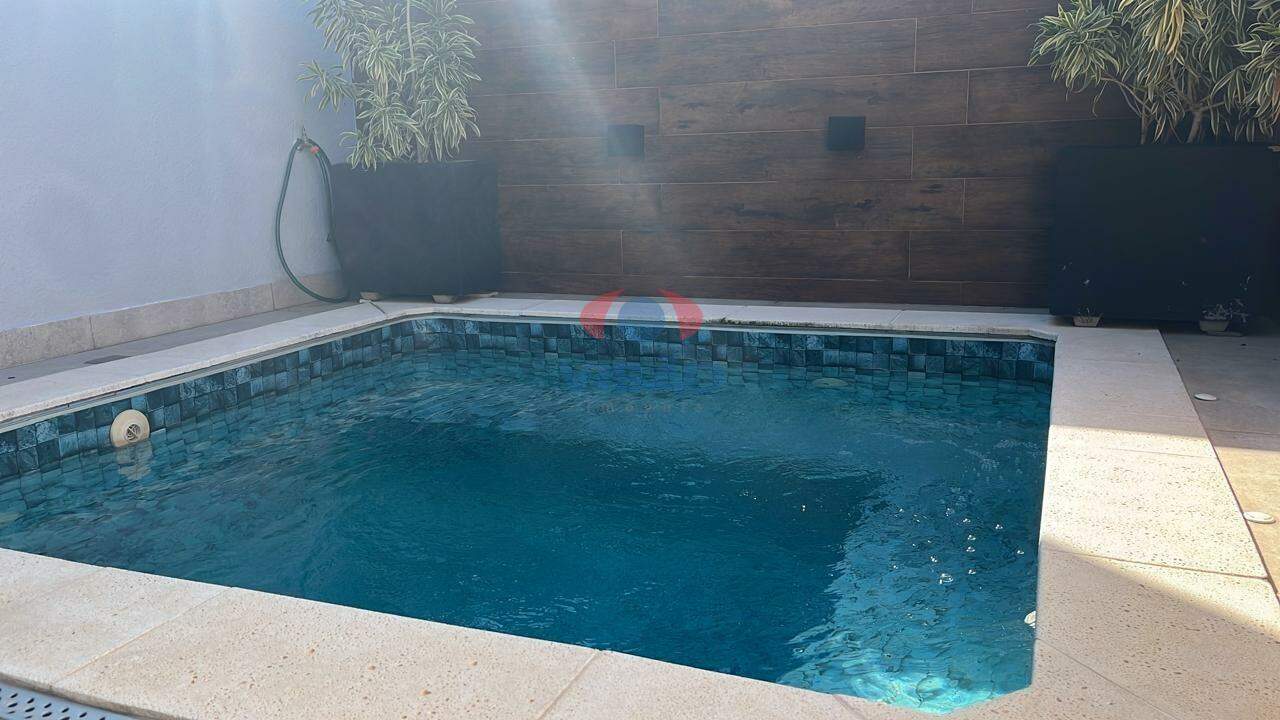 Casa em condomínio à venda no Jardim Residencial Viena: