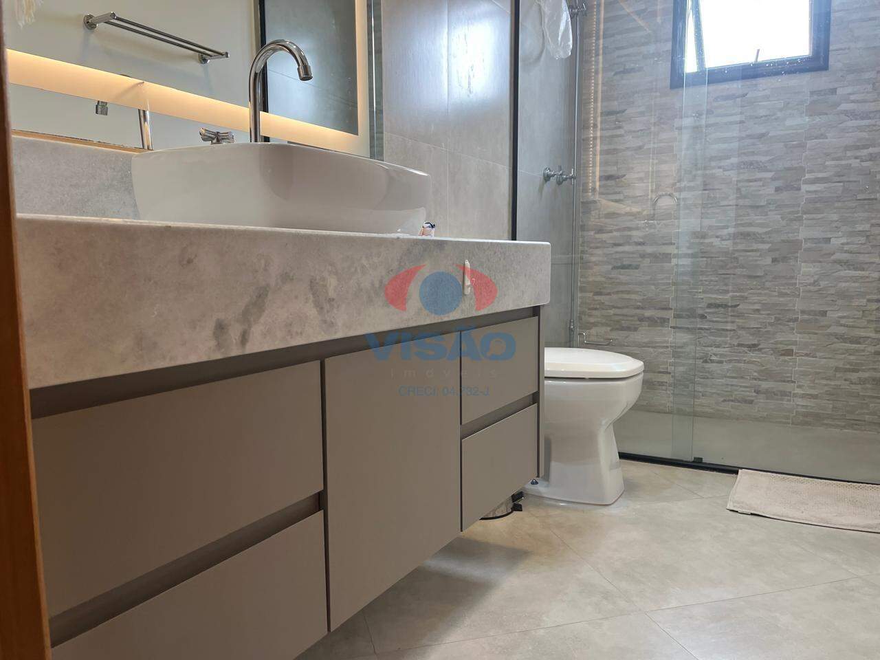 Casa em condomínio à venda no Jardim Residencial Viena: