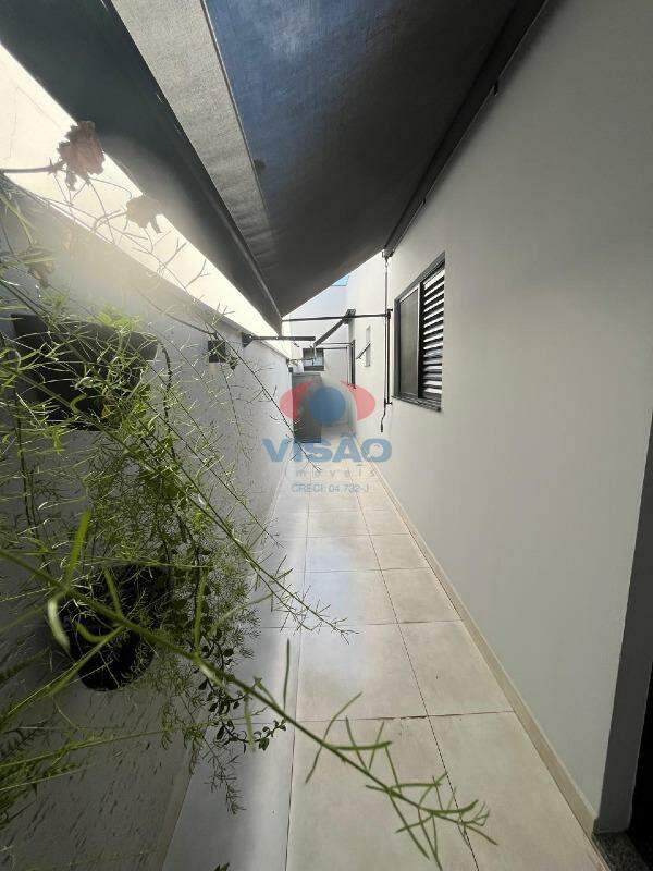 Casa em condomínio à venda no Jardim Residencial Viena: