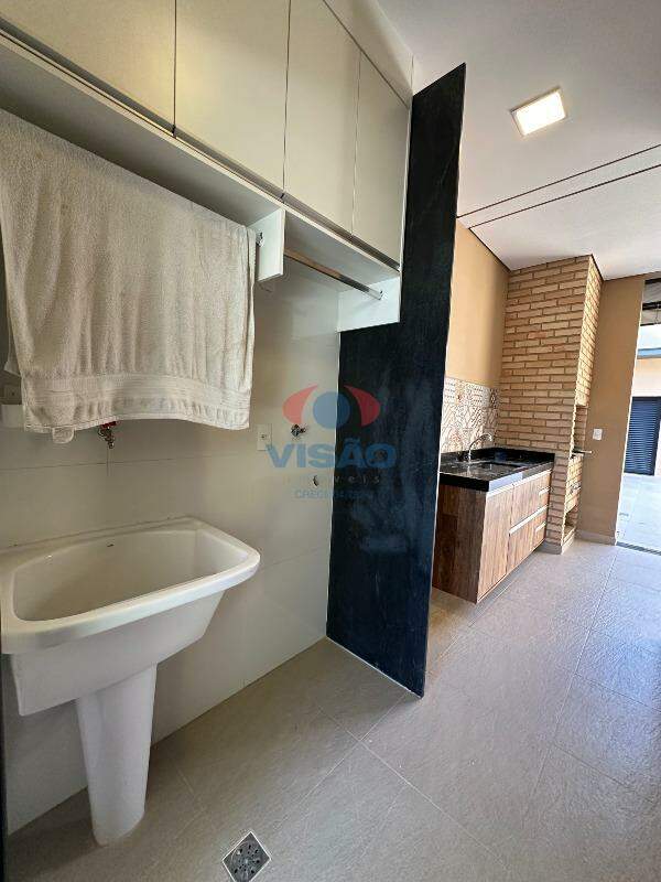 Casa em condomínio para aluguel no Jardim Residencial Viena: 