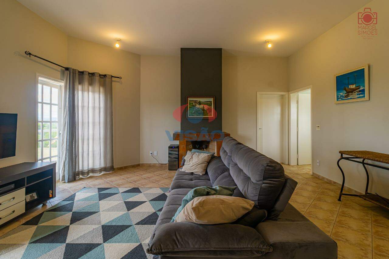 Casa em condomínio para aluguel no Terras de Santa Rosa II: 