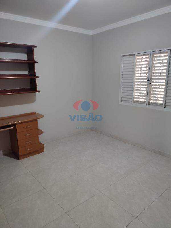 Casa para aluguel no Jardim Santa Cruz: 