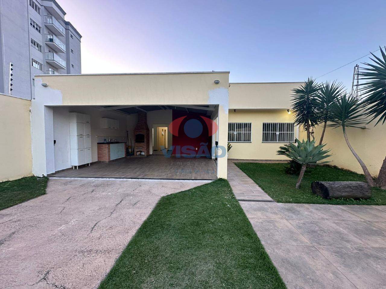 Casa para aluguel no Jardim Pedroso: