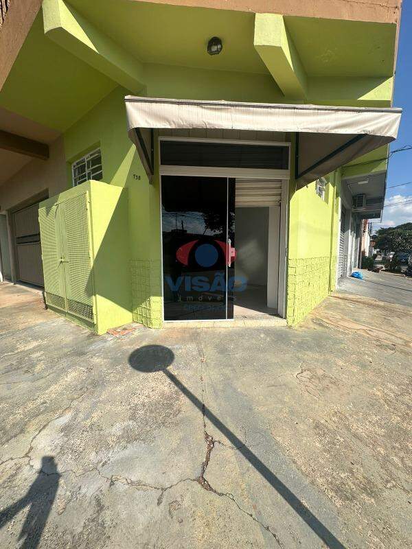 Salão para aluguel no Cidade Nova: 