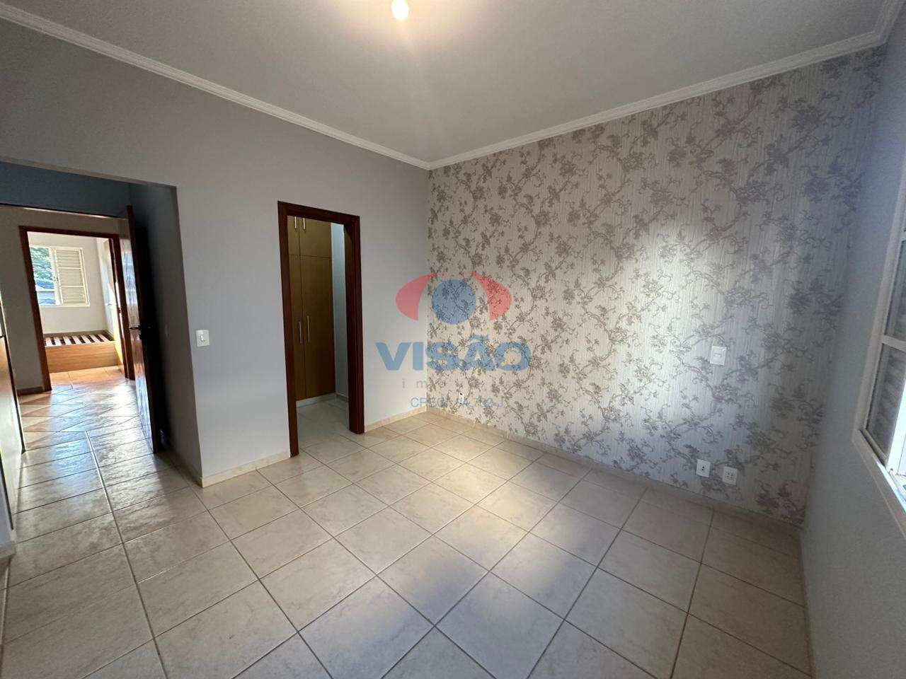 Casa em condomínio para aluguel no Portal das Acácias: 