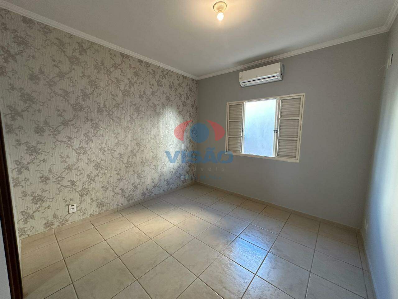 Casa em condomínio para aluguel no Portal das Acácias: 