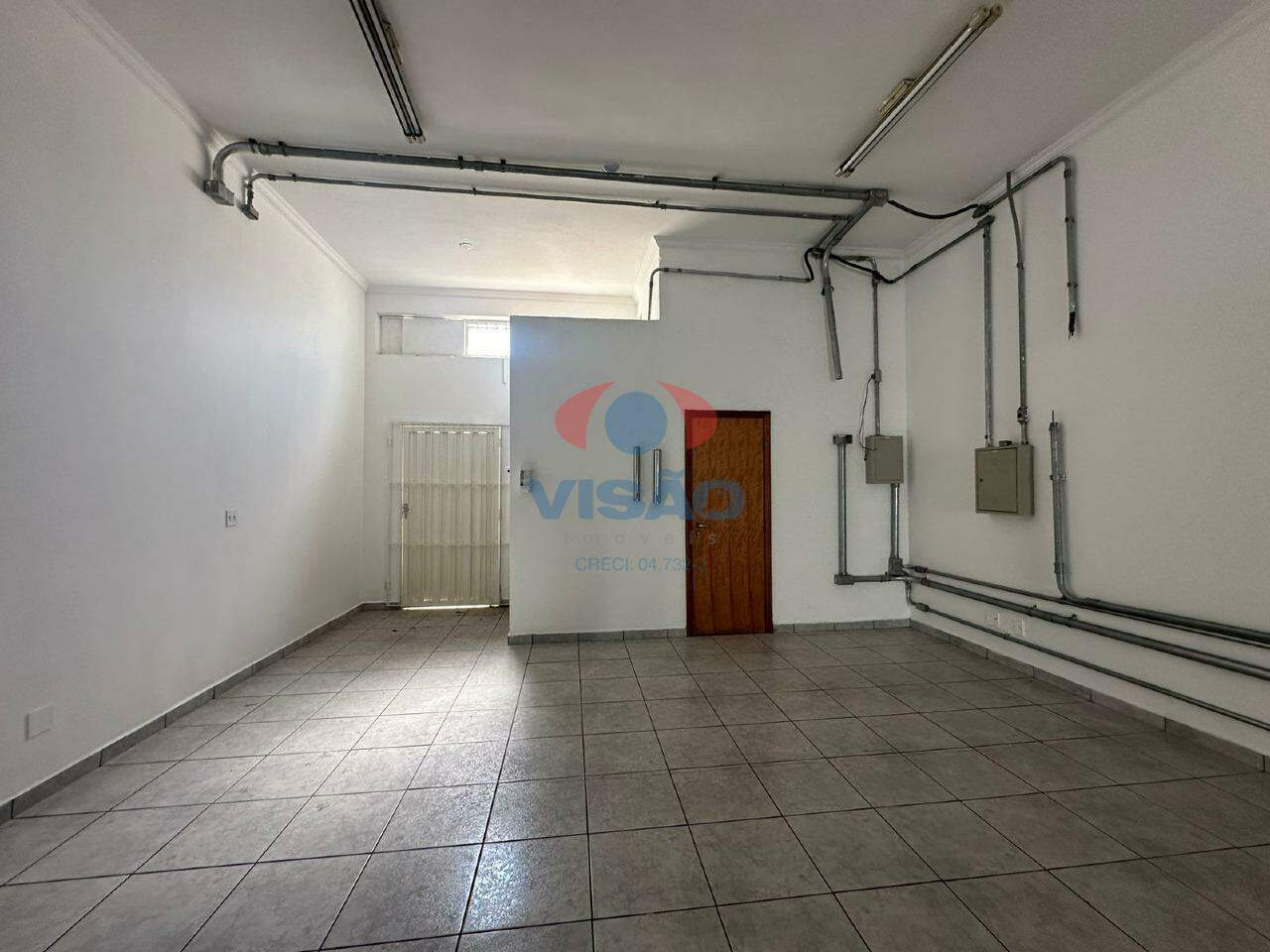 Salão para aluguel no Vila Vitória II: 