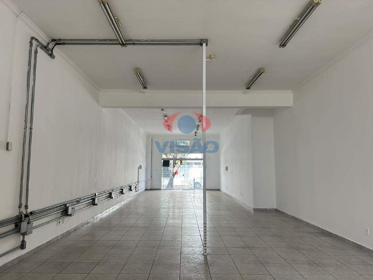 Salão para aluguel no Vila Vitória II: 