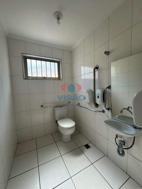 Salão para aluguel no Vila Vitória II: 