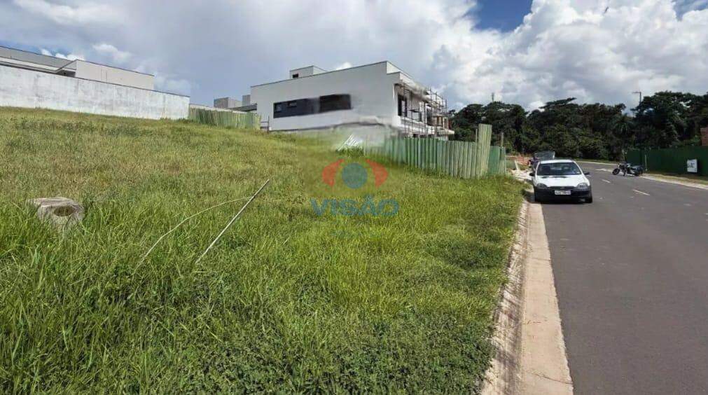 Terreno em condomínio à venda no Parque Villa dos Pinheiros: 