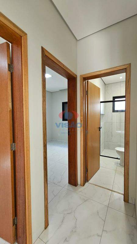 Casa à venda no Jardim Bom Sucesso: