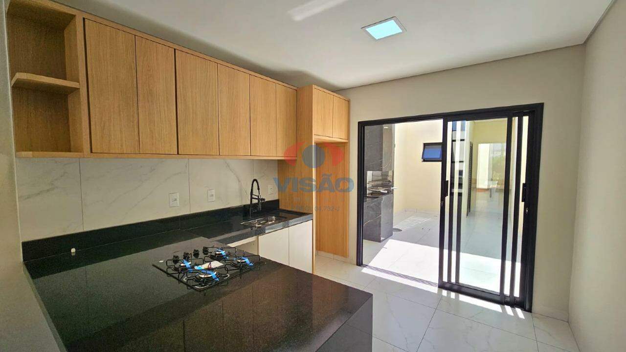 Casa à venda no Jardim Bom Sucesso: