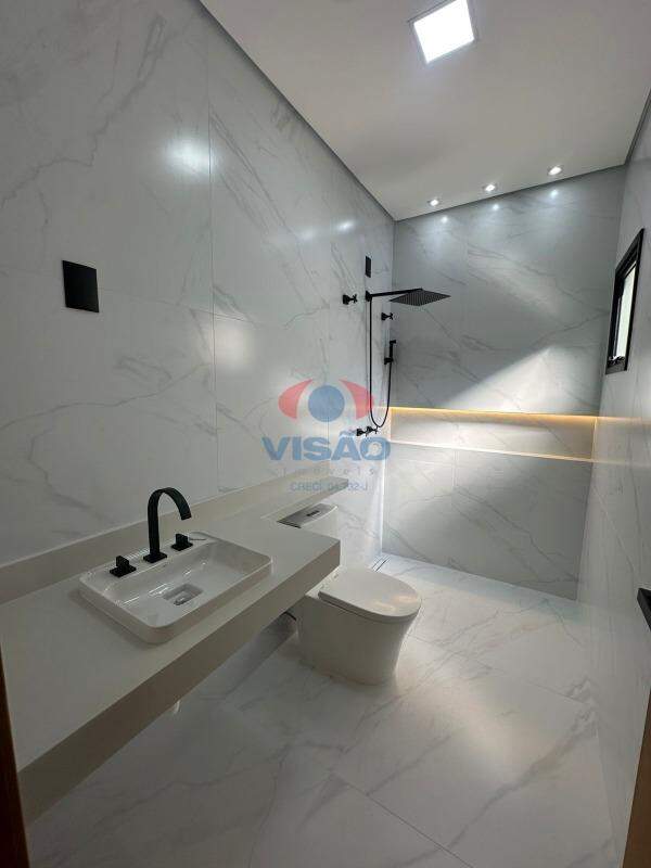 Casa à venda no Jardim Bom Sucesso: 