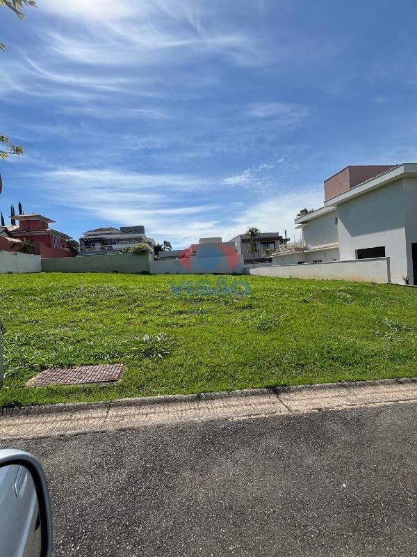 Terreno em condomínio à venda no Jardim Residencial Santa Clara: 