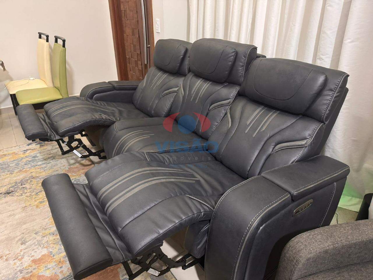 Casa em condomínio à venda no Jardins do Império: 