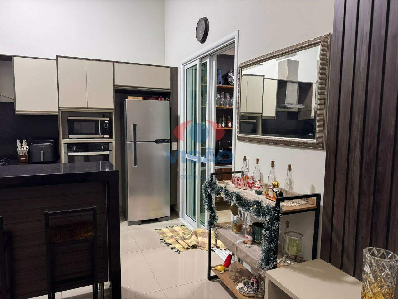 Casa em condomínio à venda no Jardins do Império: 