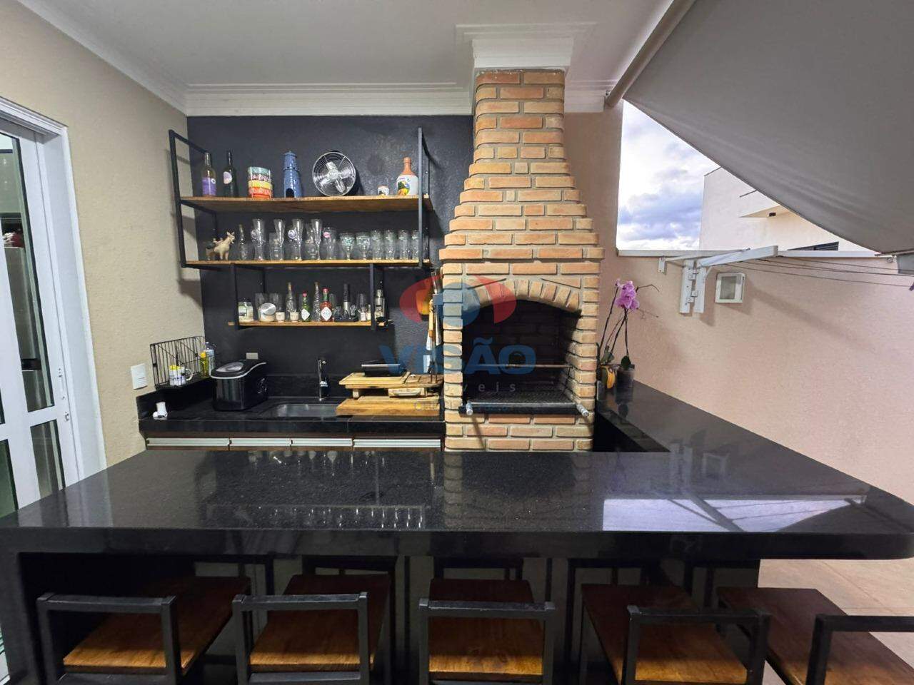 Casa em condomínio à venda no Jardins do Império: 