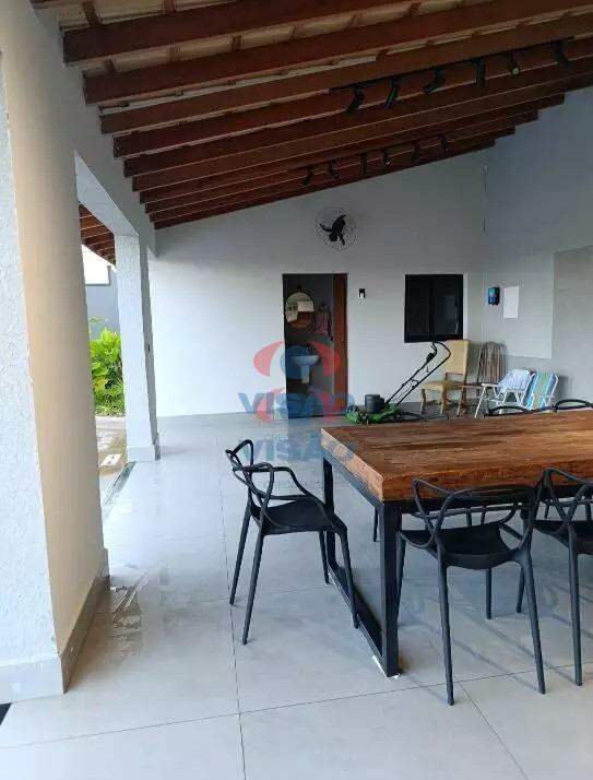 Casa em condomínio à venda no Jardim Quintas da Terracota: