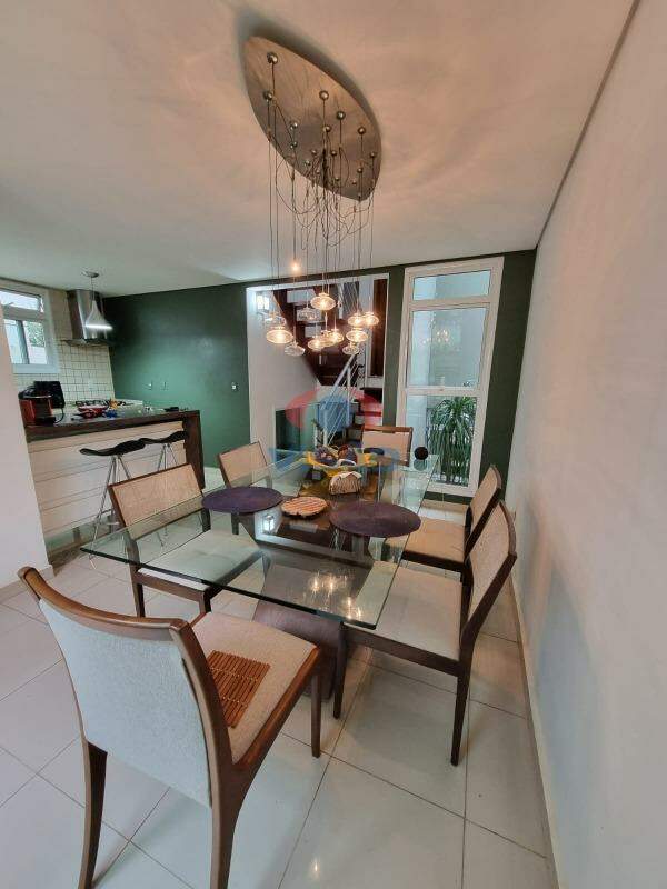 Casa em condomínio à venda no Vila Aurora: 