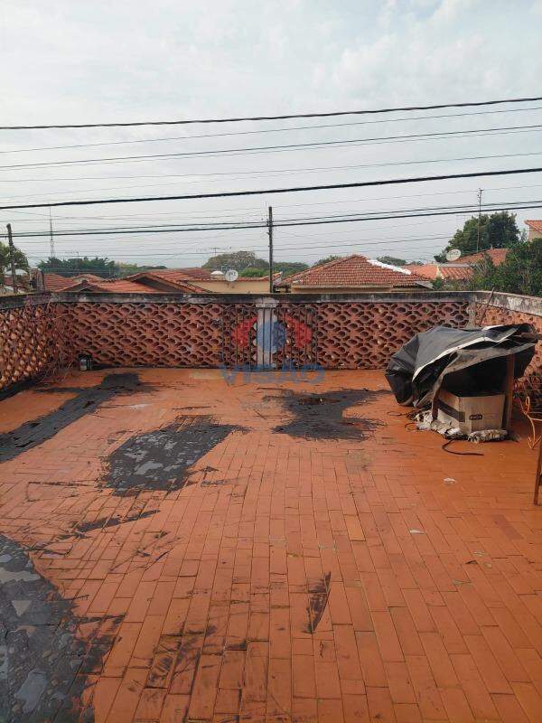 Casa à venda no Jardim do Sol: 