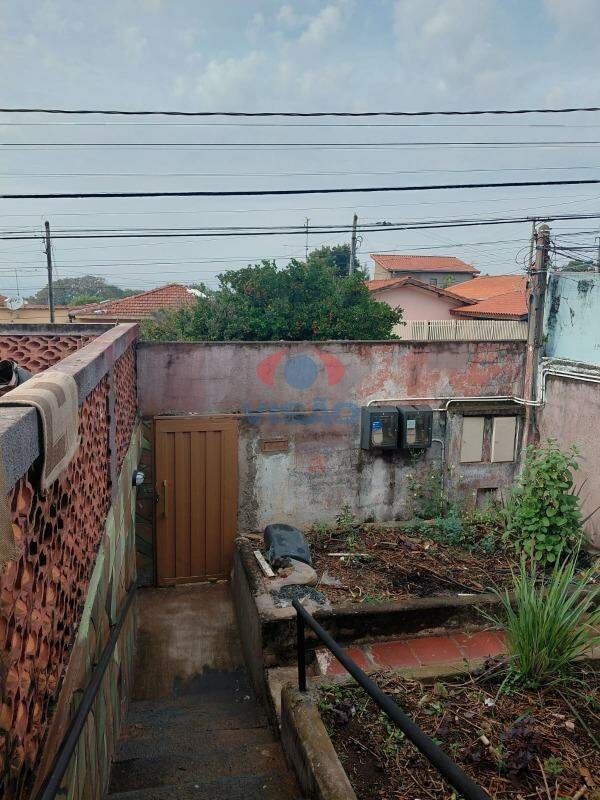 Casa à venda no Jardim do Sol: 
