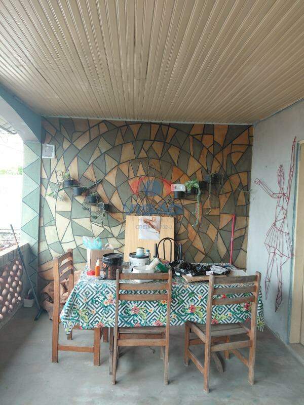 Casa à venda no Jardim do Sol: 