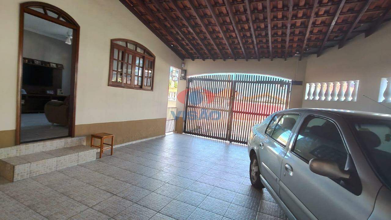 Casa à venda no Jardim do Sol: 