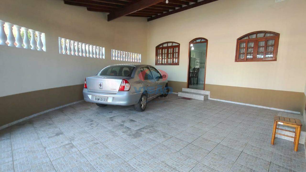 Casa à venda no Jardim do Sol: 