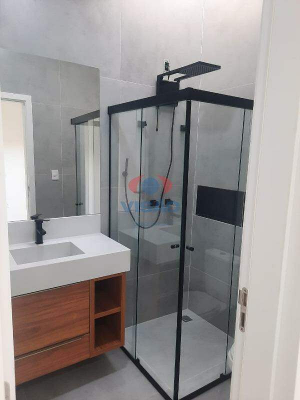 Casa em condomínio à venda no Jardim Laguna: