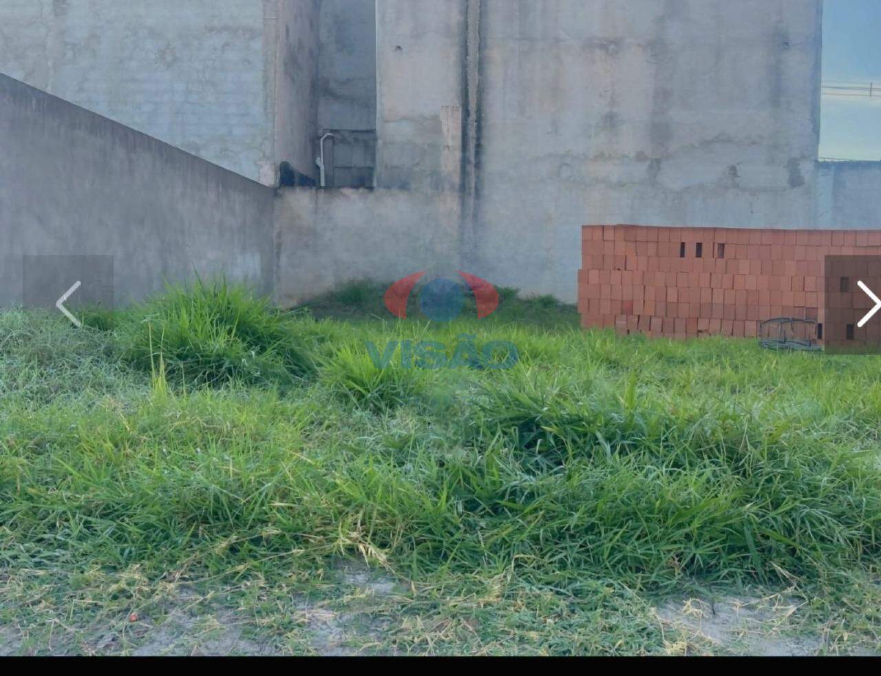 Terreno à venda no Parque Residencial Sabiás: 