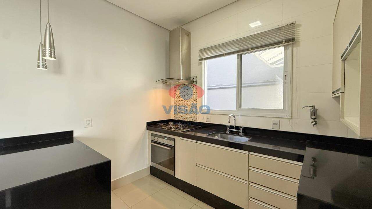 Casa em condomínio para aluguel no Jardim Residencial Dona Lucilla: