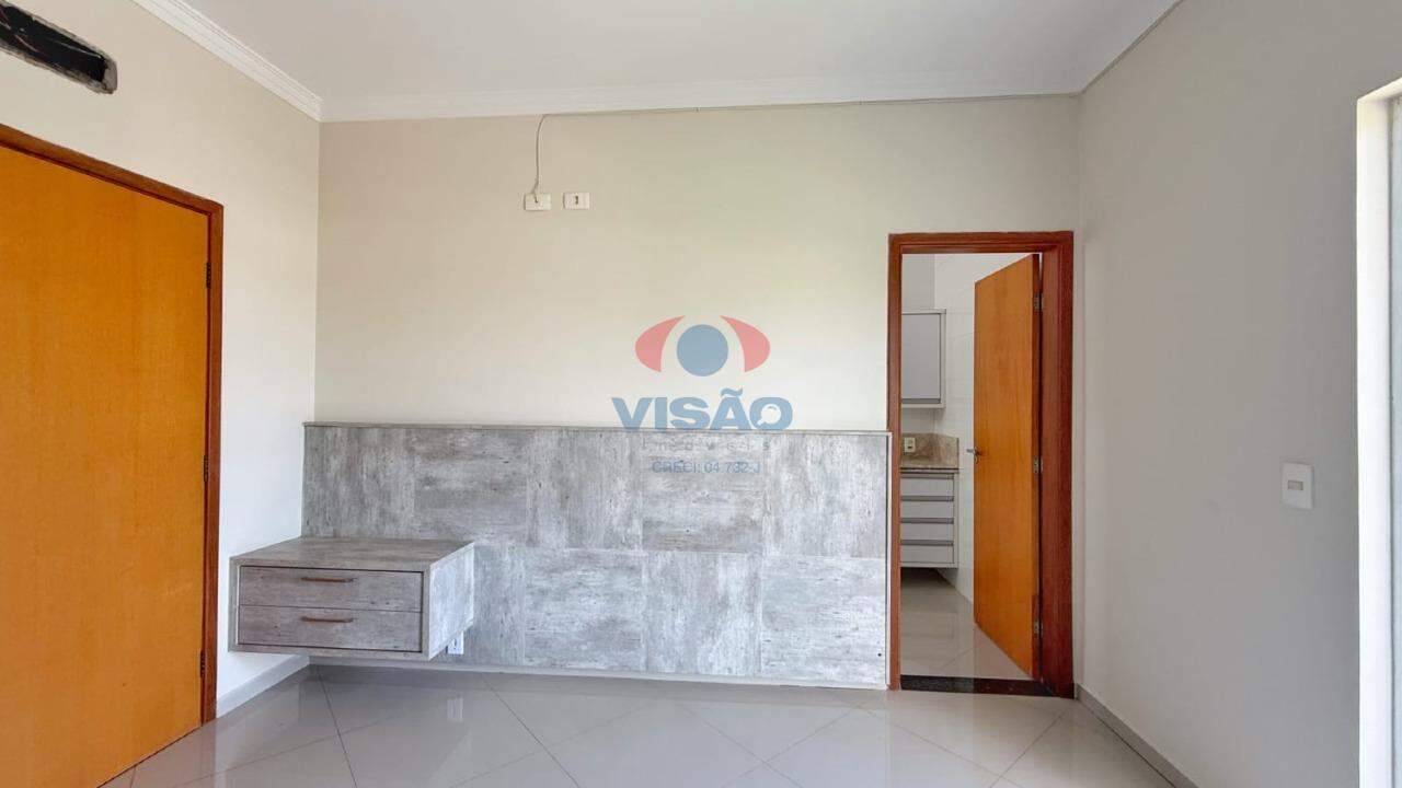 Casa em condomínio para aluguel no Jardim Portal de Itaici: 